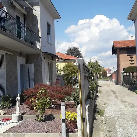 Alojamento de Acomodação e Pequeno-almoço Regina Busto Arsizio