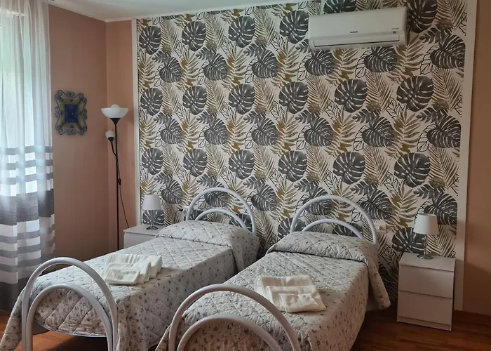 Regina 4*
